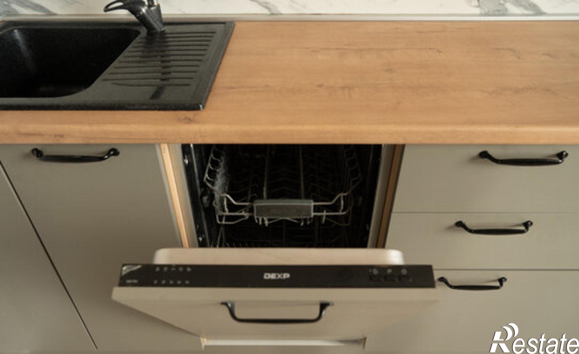 Купить квартиру за 7 999 000 рублей на улица Жакова, 9