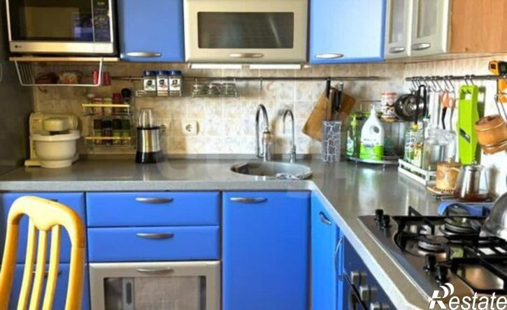 3-комн квартира улица Славы, 4,  д. 4