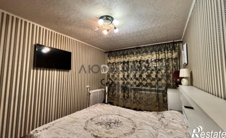 3-комн квартира улица Малышева, 11,  д. 11