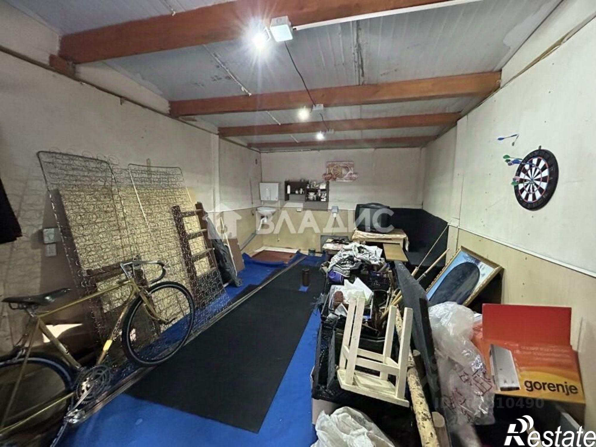 Купить гараж, место в паркинге за 739 926 рублей на Емвальская улица, 62/1