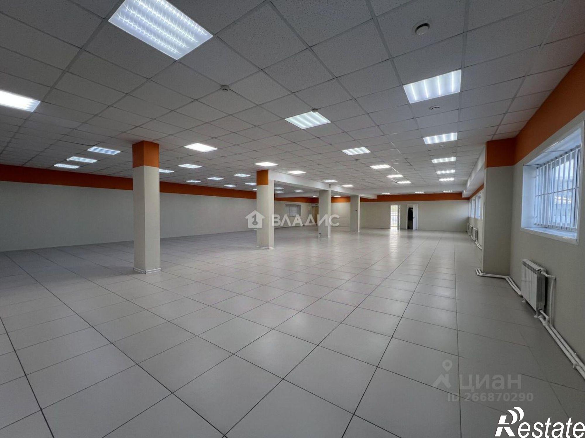 Купить торговое помещение за 2 000 000 рублей на улица Морозова, 202