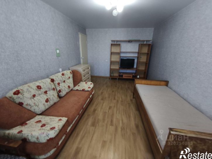 2-комн квартира проспект Бумажников, 32,  д. 32