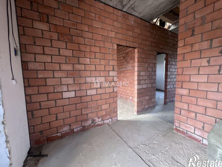 3-комн квартира улица Савина, 52,  д. 52