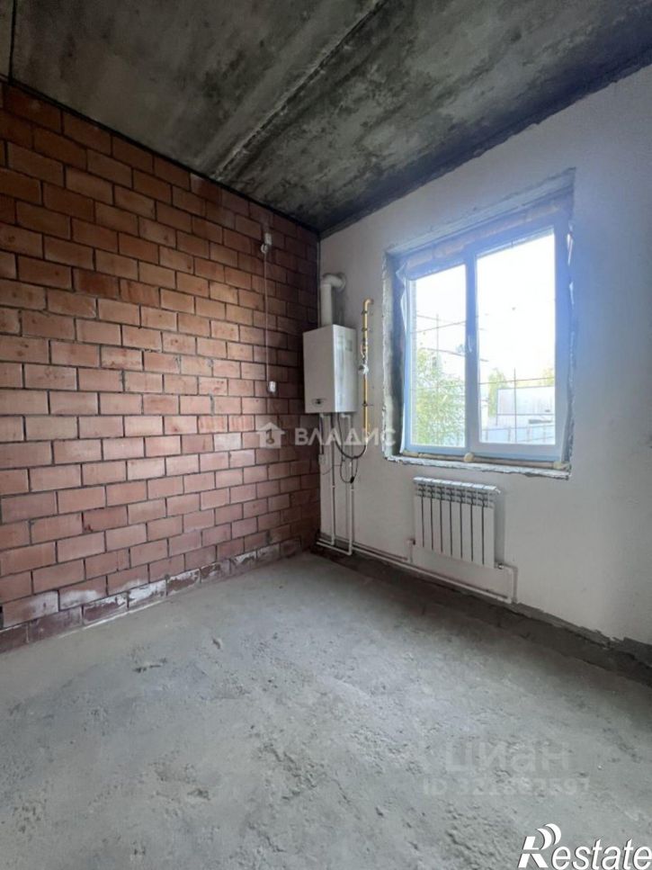 3-комн квартира улица Савина, 52,  д. 52