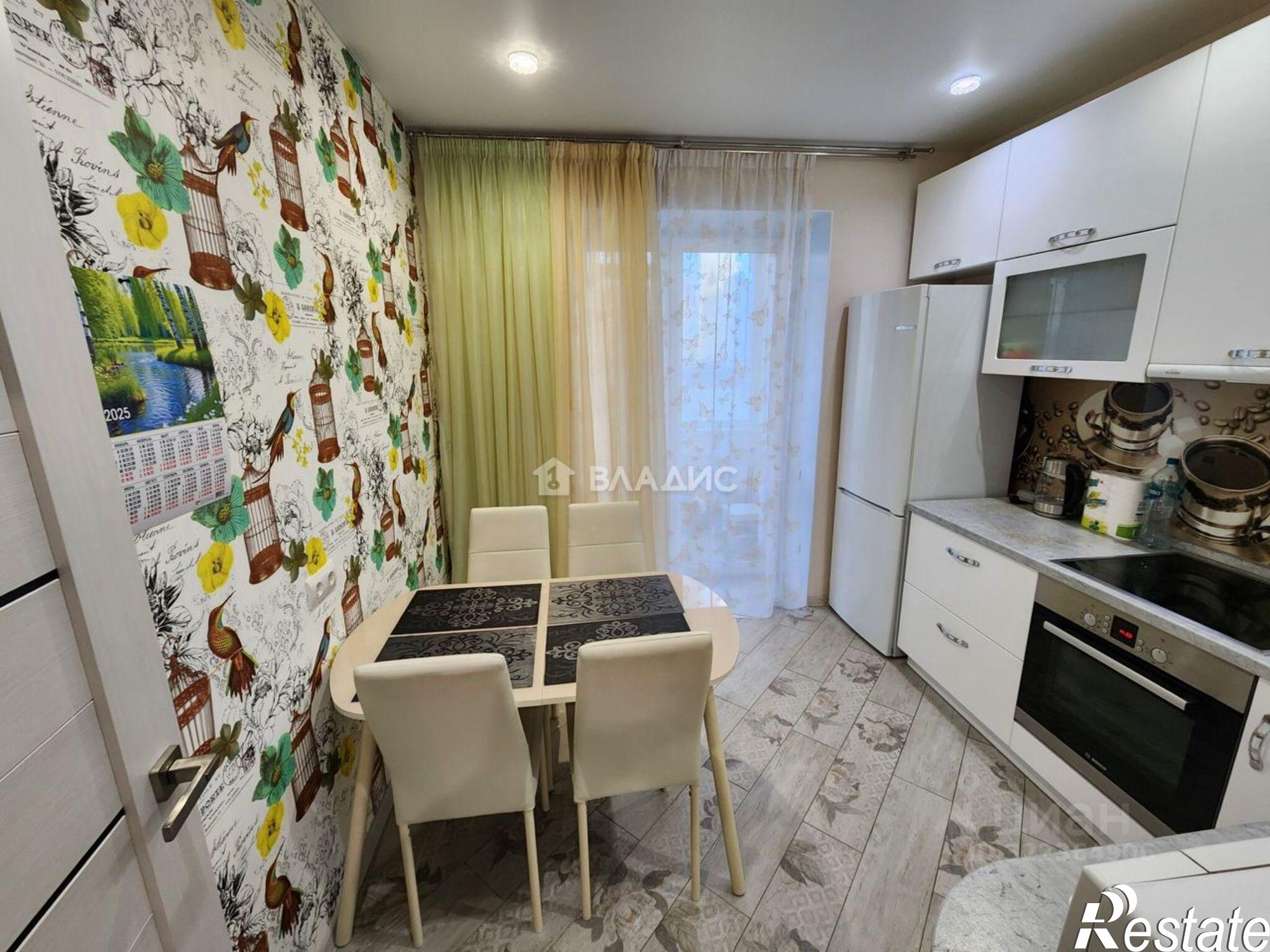 Купить квартиру за 8 030 000 рублей на улица Куратова, 76