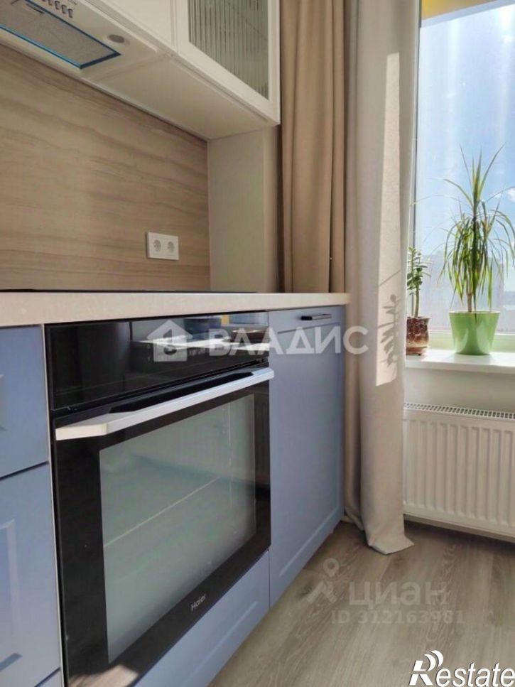 3-комн квартира улица Жакова, 9,  д. 9