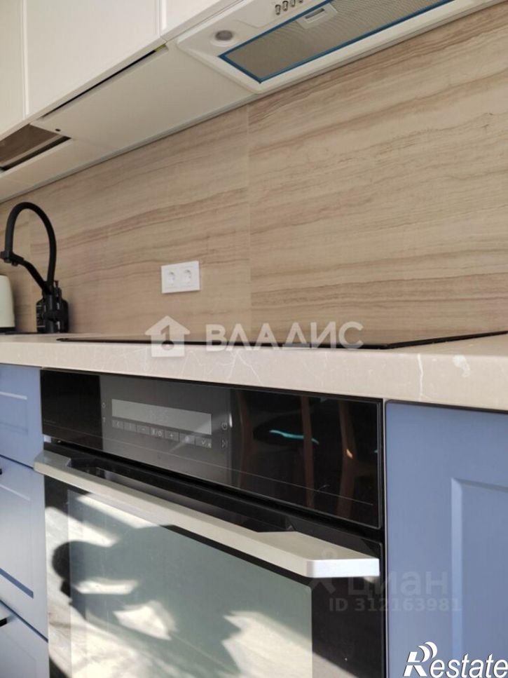 3-комн квартира улица Жакова, 9,  д. 9