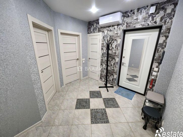 2-комн квартира улица Куратова, 76,  д. 76