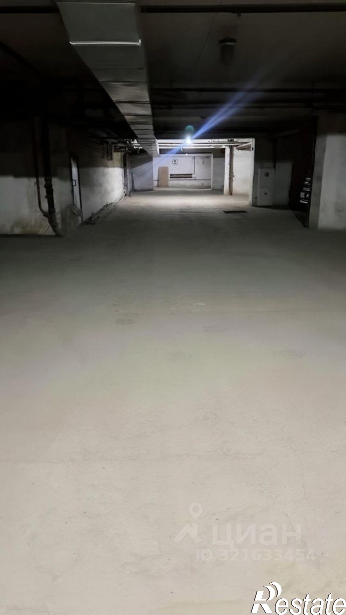 Купить гараж, место в паркинге за 1 400 010 рублей на ул Карла Маркса, 191