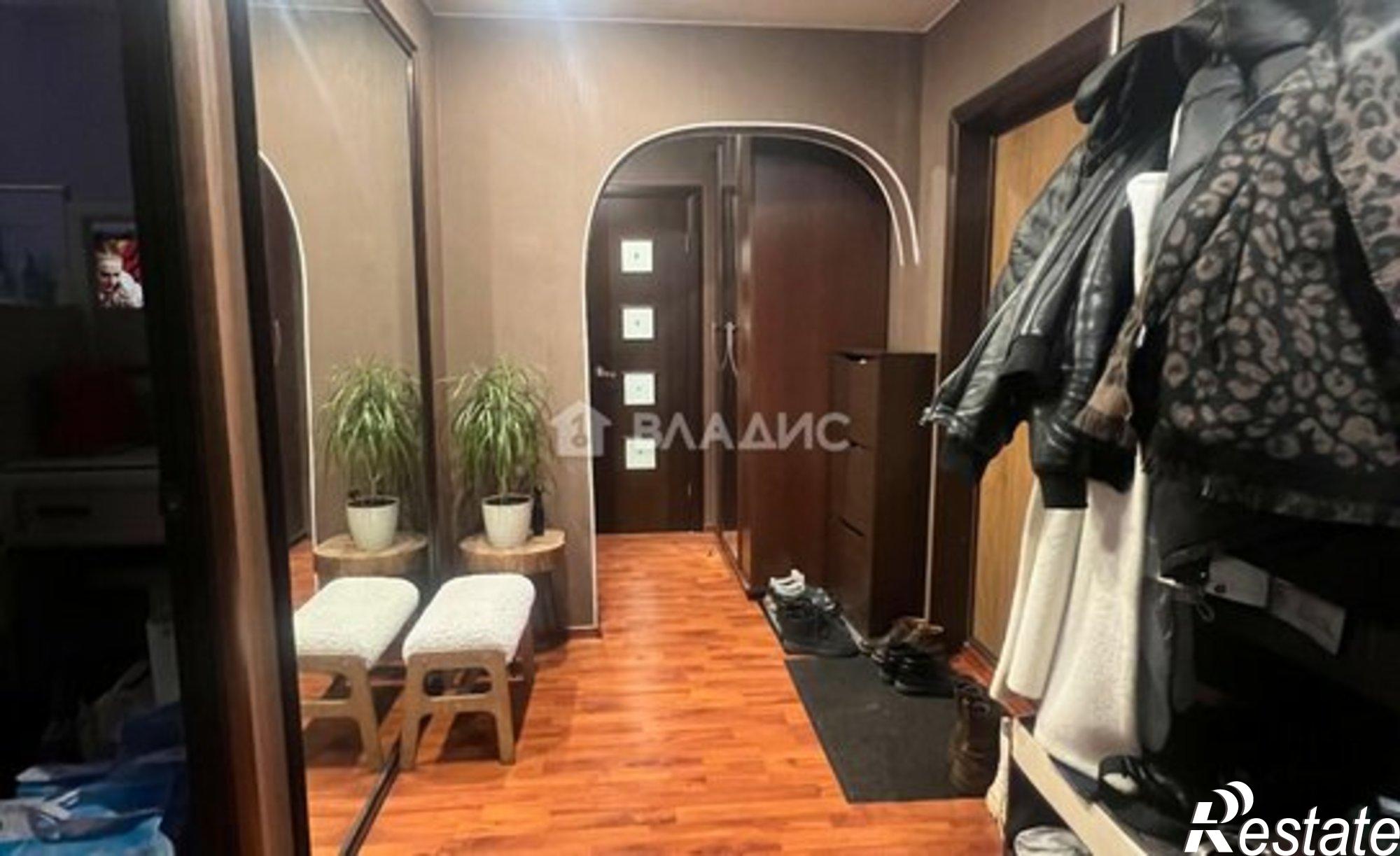 Купить квартиру за 4 850 000 рублей на ул Морозова, 132