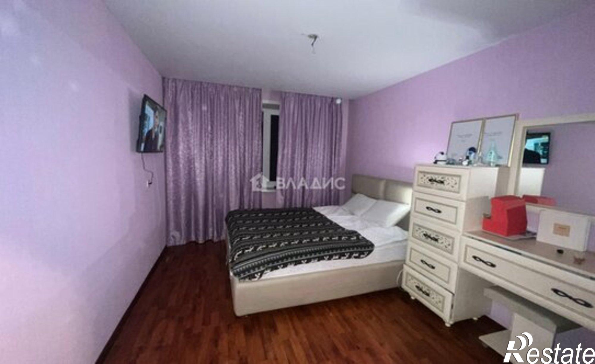 Купить квартиру за 4 850 000 рублей на ул Морозова, 132