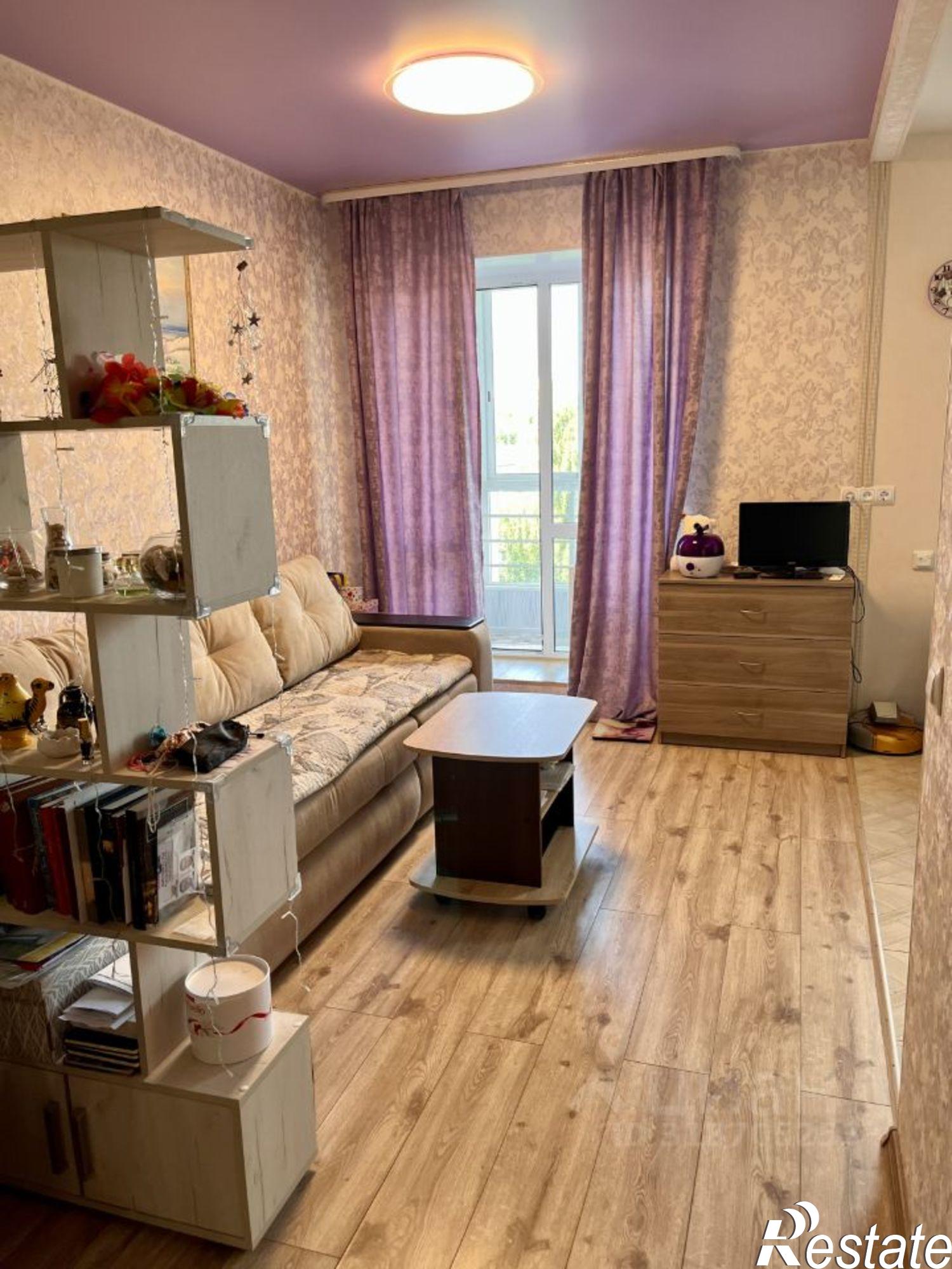 Сдать квартиру за 24 000 рублей на Октябрьский пр-кт, 140