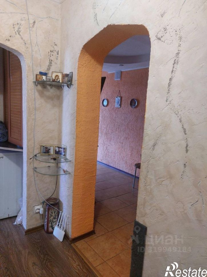 3-комн квартира ул Молодежная, 8,  д. 8