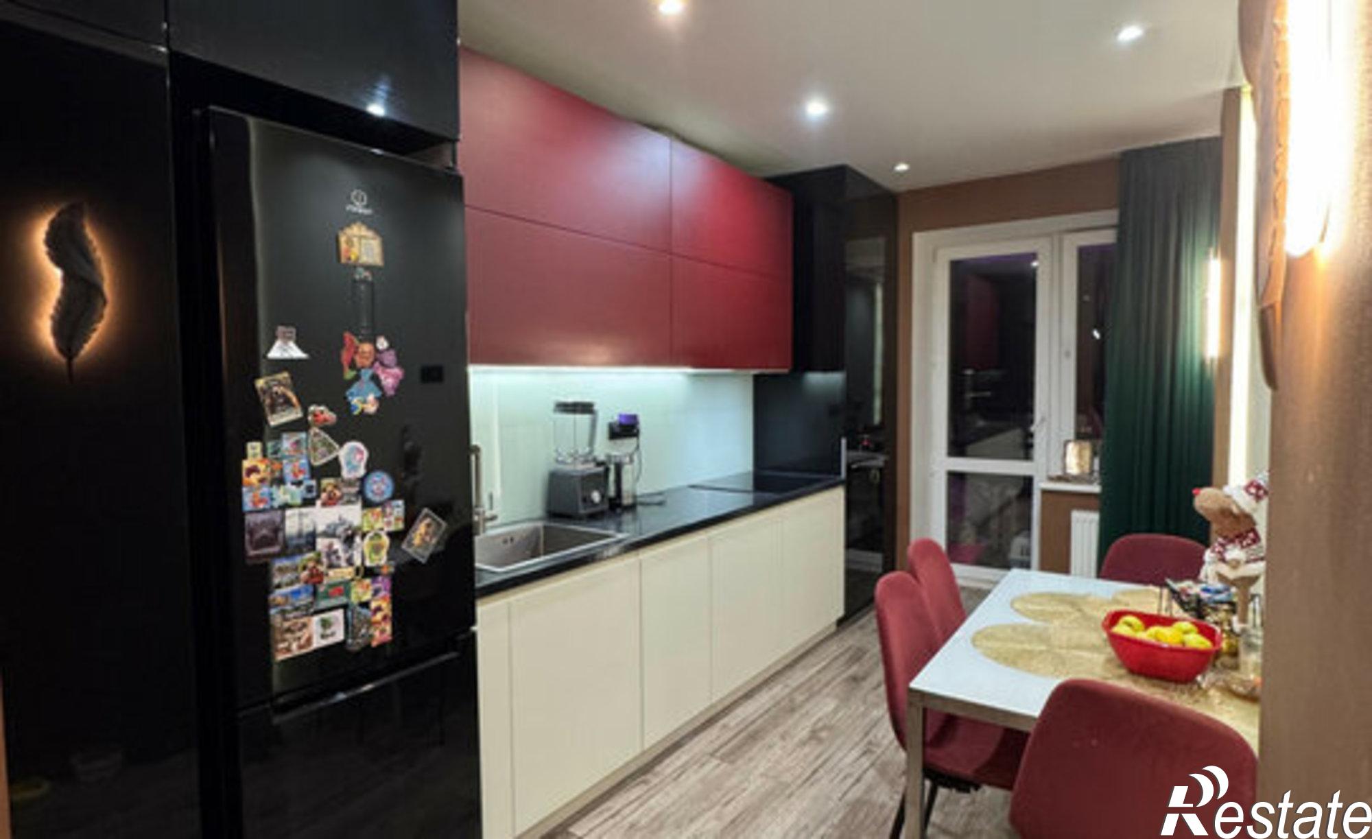 Купить квартиру за 10 600 000 рублей на ул Тентюковская, 333