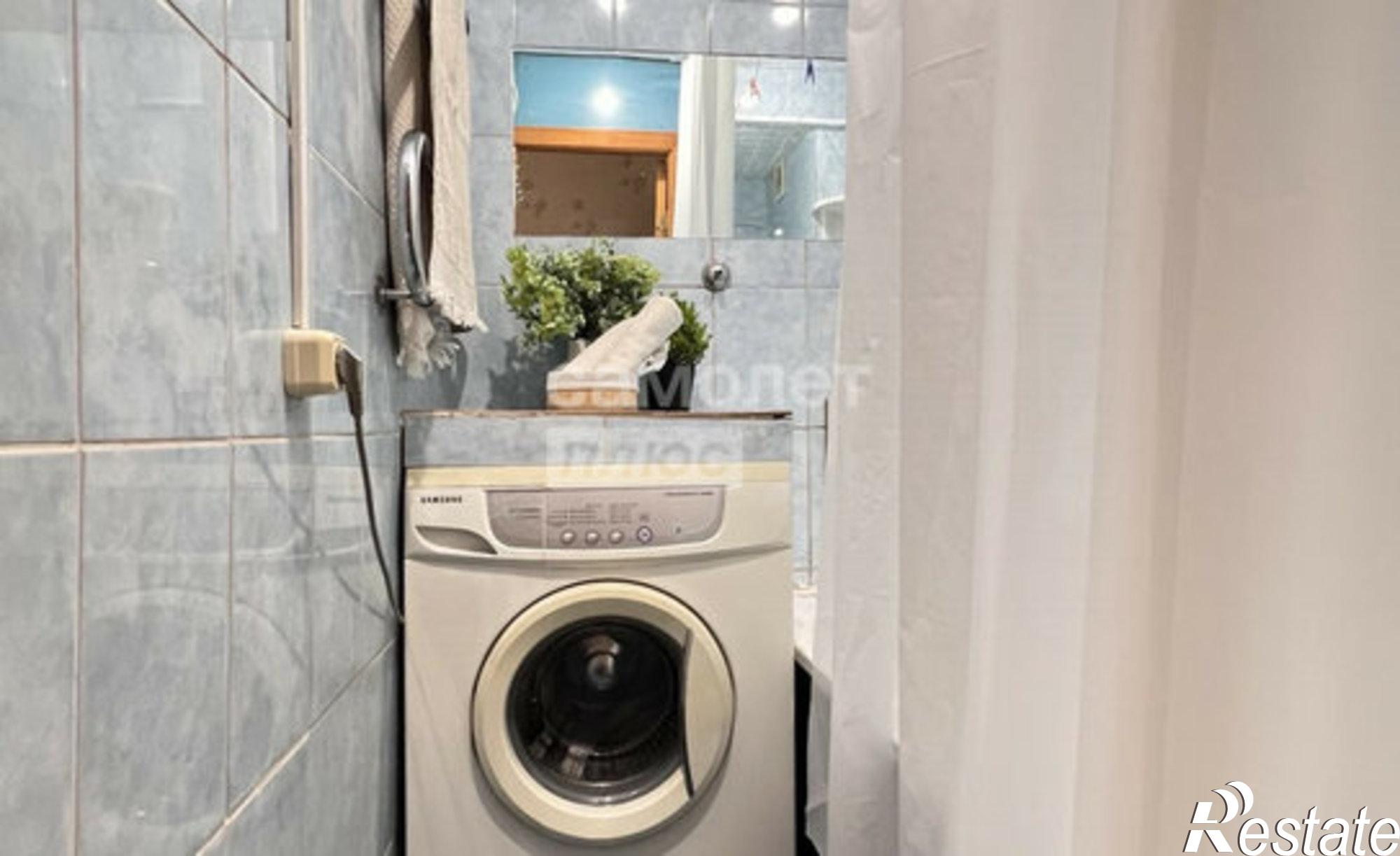 Купить квартиру за 4 200 000 рублей на ул Комарова, 4