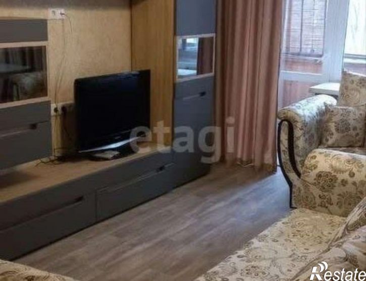 2-комн квартира Коммунистическая улица, 53,  д. 53