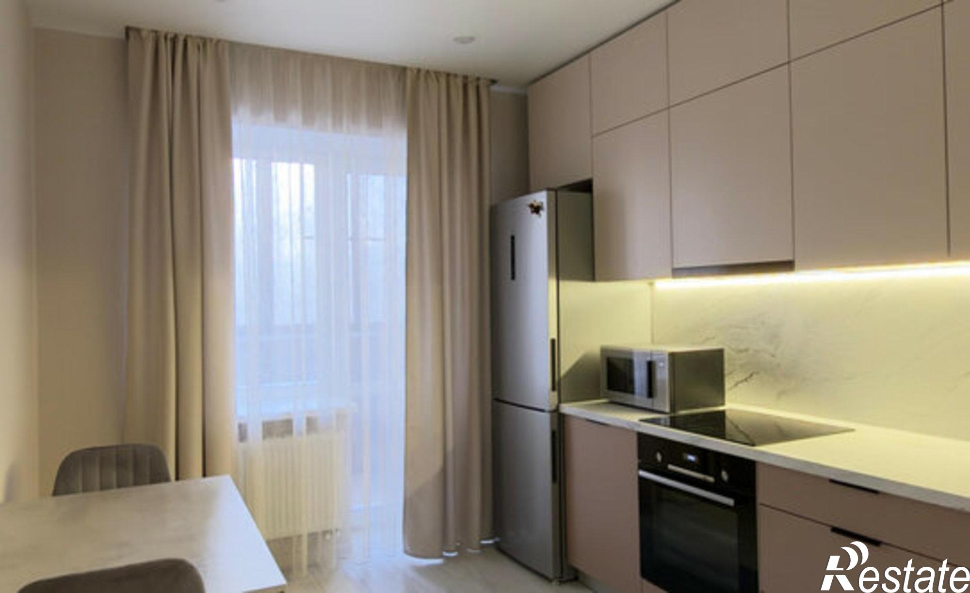 Купить квартиру за 6 100 000 рублей на улица Орджоникидзе, 56/1