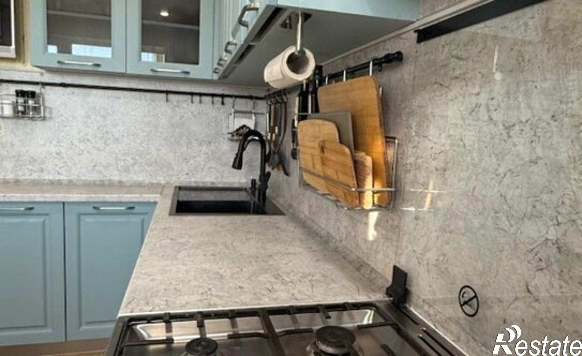 Купить квартиру за 4 750 000 рублей на Покровский бульвар, 4