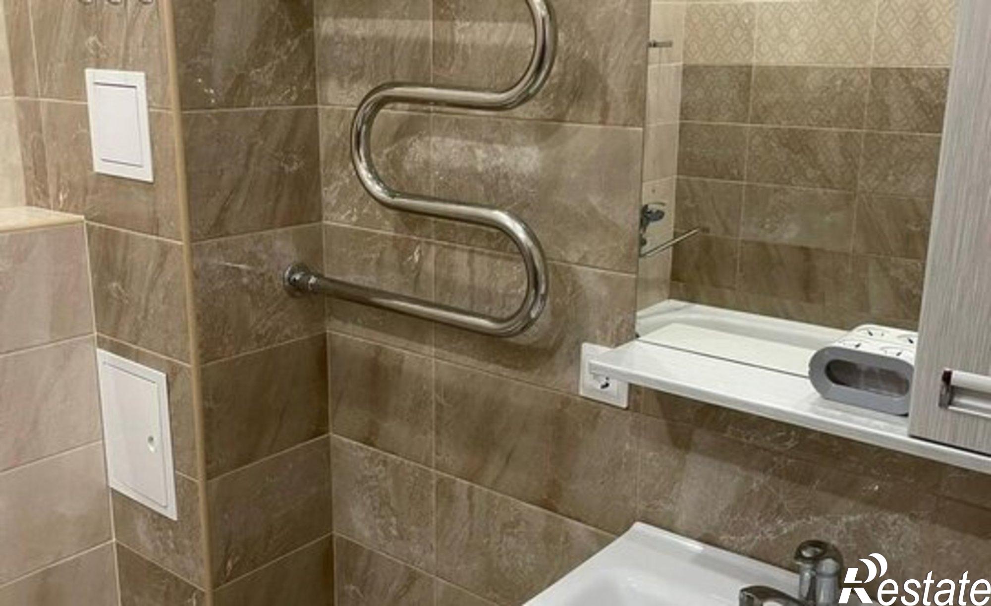 Купить квартиру за 4 500 000 рублей на Октябрьский пр-кт, 222