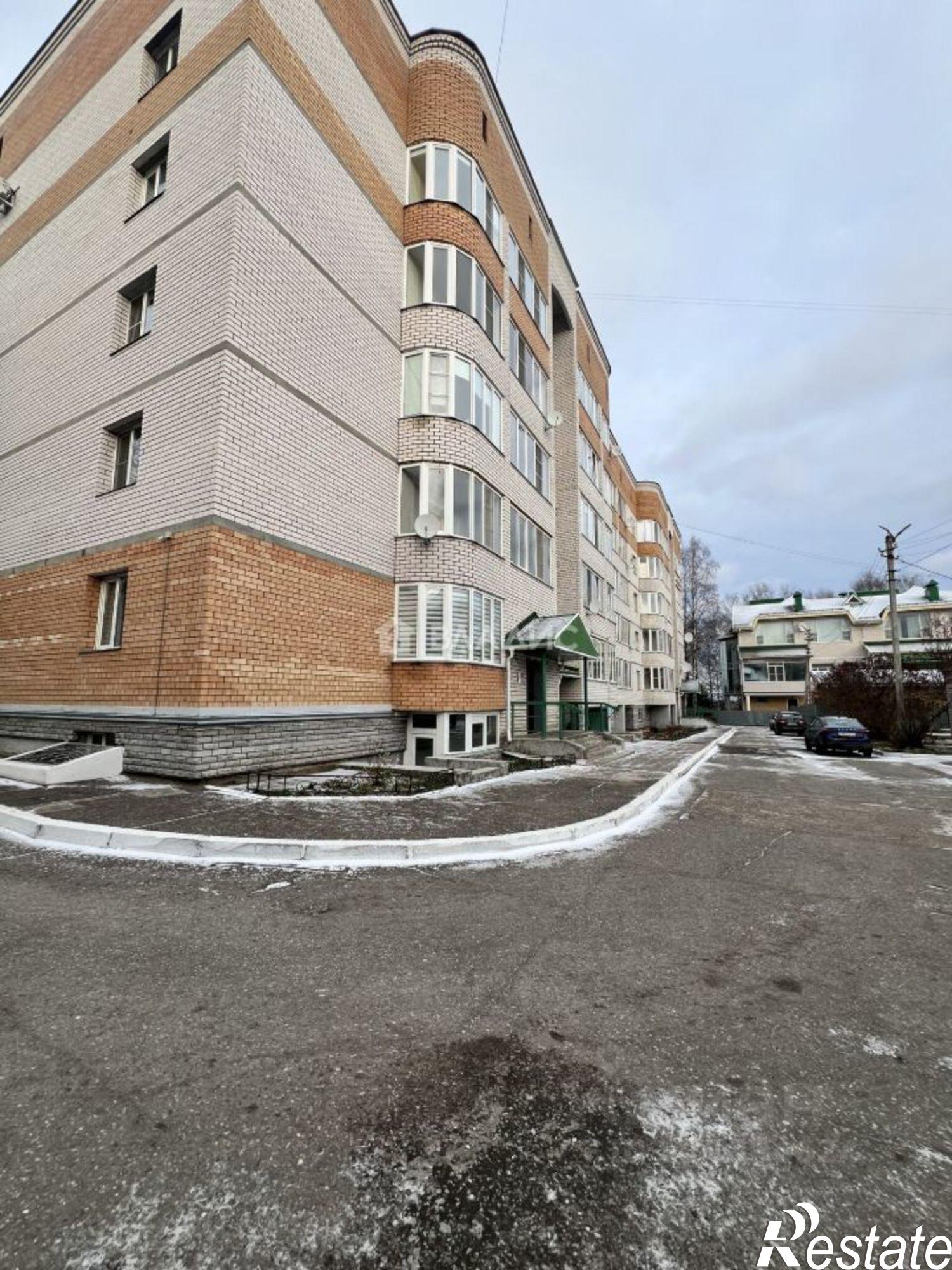 Купить квартиру за 15 800 000 рублей на ул Куратова, 3