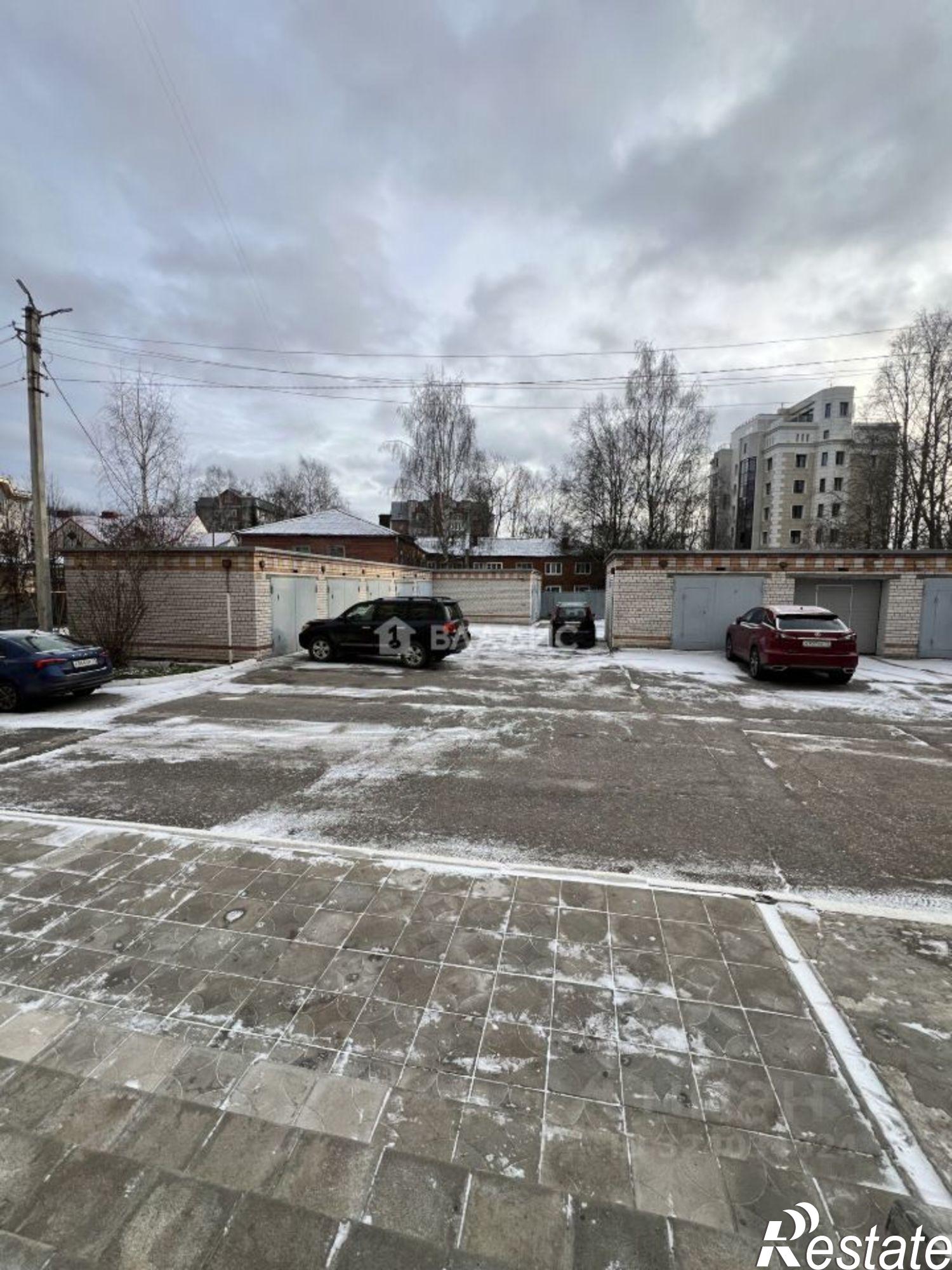 Купить квартиру за 15 800 000 рублей на ул Куратова, 3