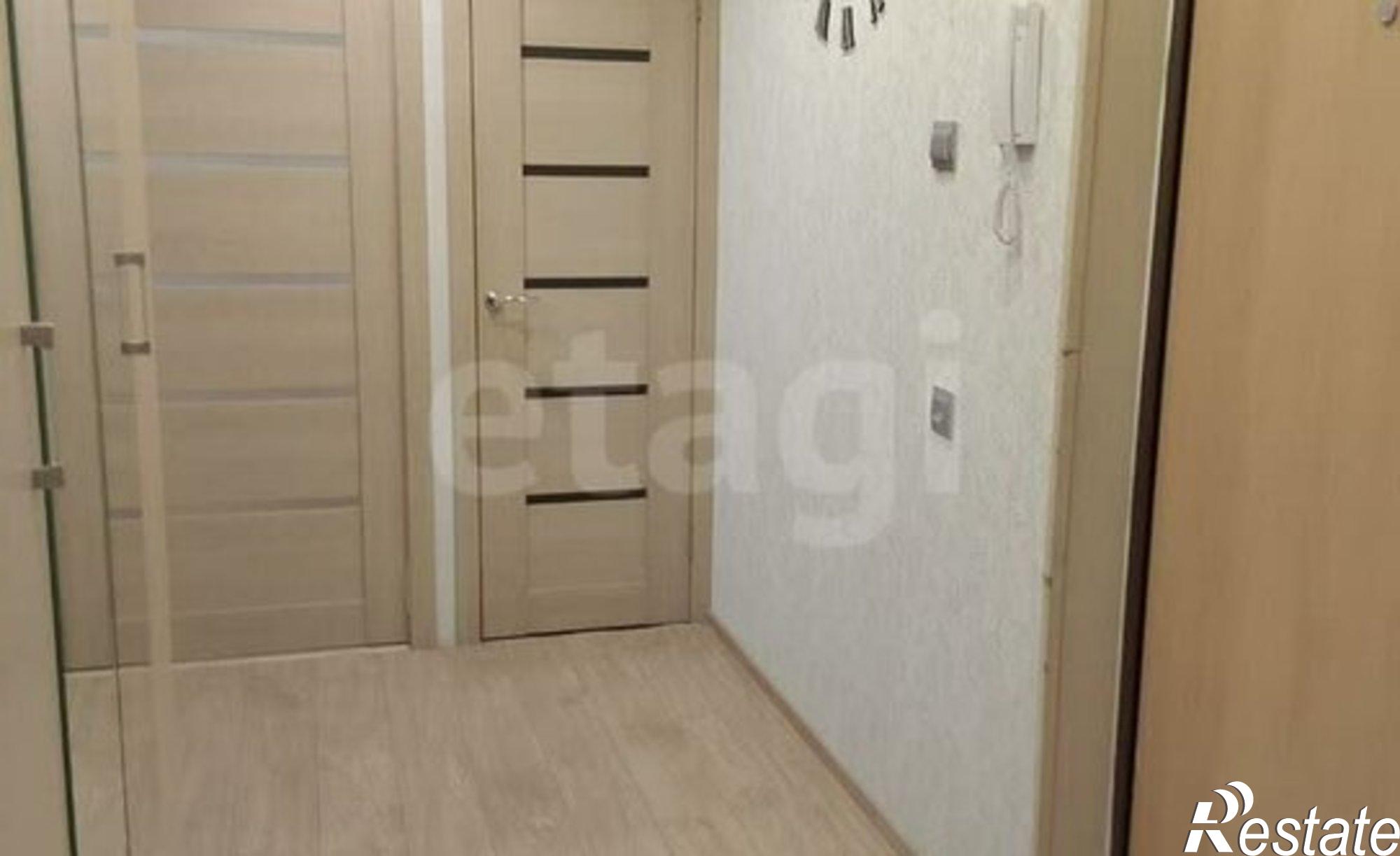 Купить квартиру за 4 500 000 рублей на проспект Бумажников, 32