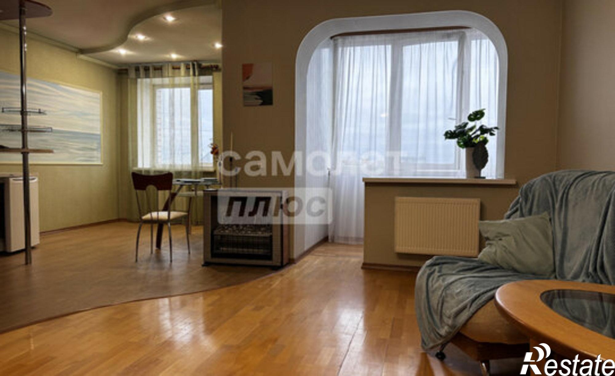 Купить квартиру за 10 700 000 рублей на ул Морозова, 104