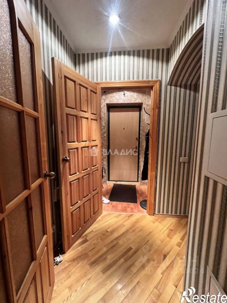 4-комн квартира ул Куратова, 3,  д. 3