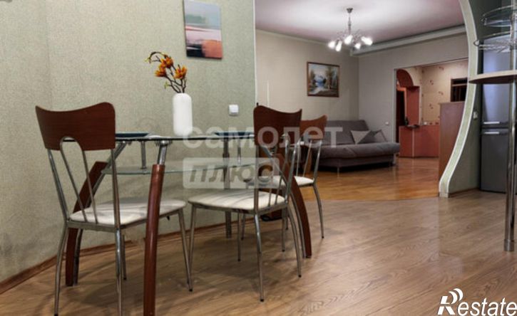 3-комн квартира ул Морозова, 104,  д. 104