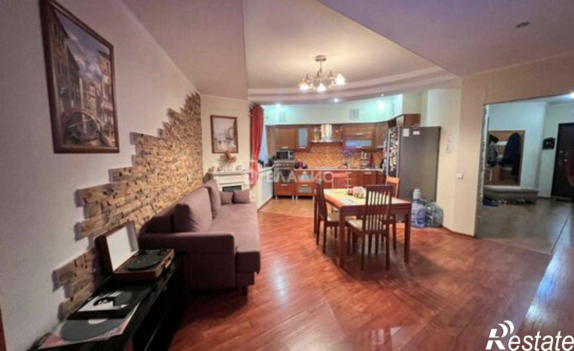 Купить квартиру за 14 300 000 рублей на ул Орджоникидзе, 33/45