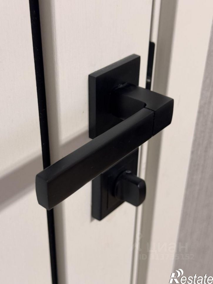 2-комн квартира Магистральная улица, 17,  д. 17