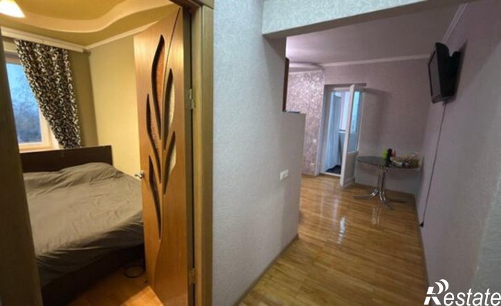 2-комн квартира улица Жакова, 6,  д. 6