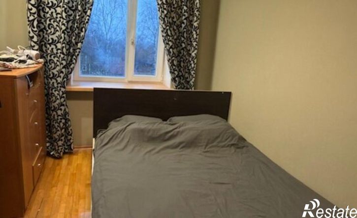 2-комн квартира улица Жакова, 6,  д. 6