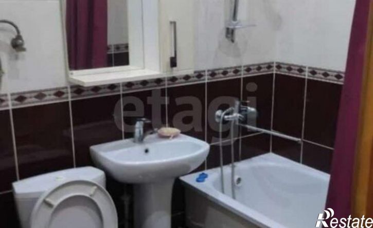 3-комн квартира ул Димитрова, 12,  д. 12