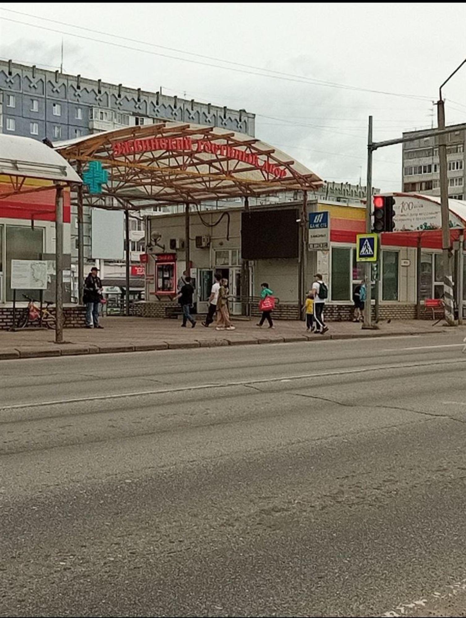 Сдать торговое помещение за 40 000 рублей на пр-кт Бумажников, д. 36/1