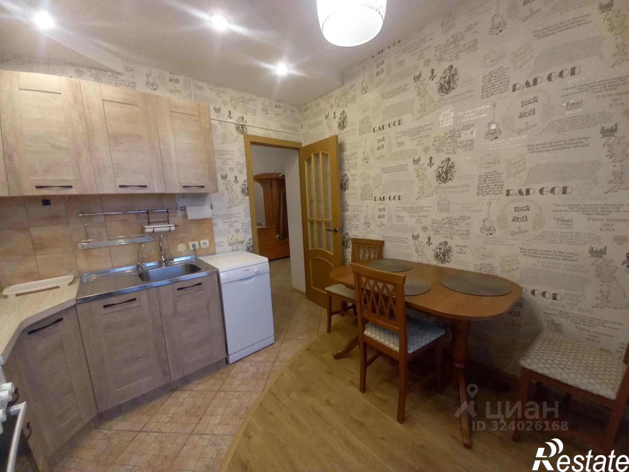 Сдать квартиру за 37 000 рублей на улица Микушева, 1