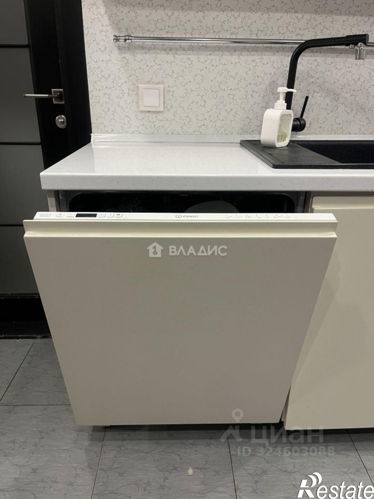 Купить квартиру за 8 999 000 рублей на улица Морозова, 109/2