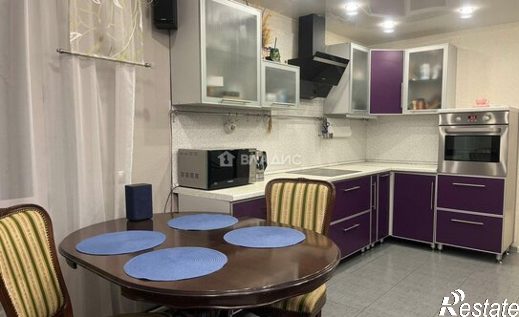 Купить квартиру за 8 999 000 рублей на улица Морозова, 109/2