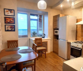 2-комн, 58кв м, этаж 3/4 улица Микушева, 1