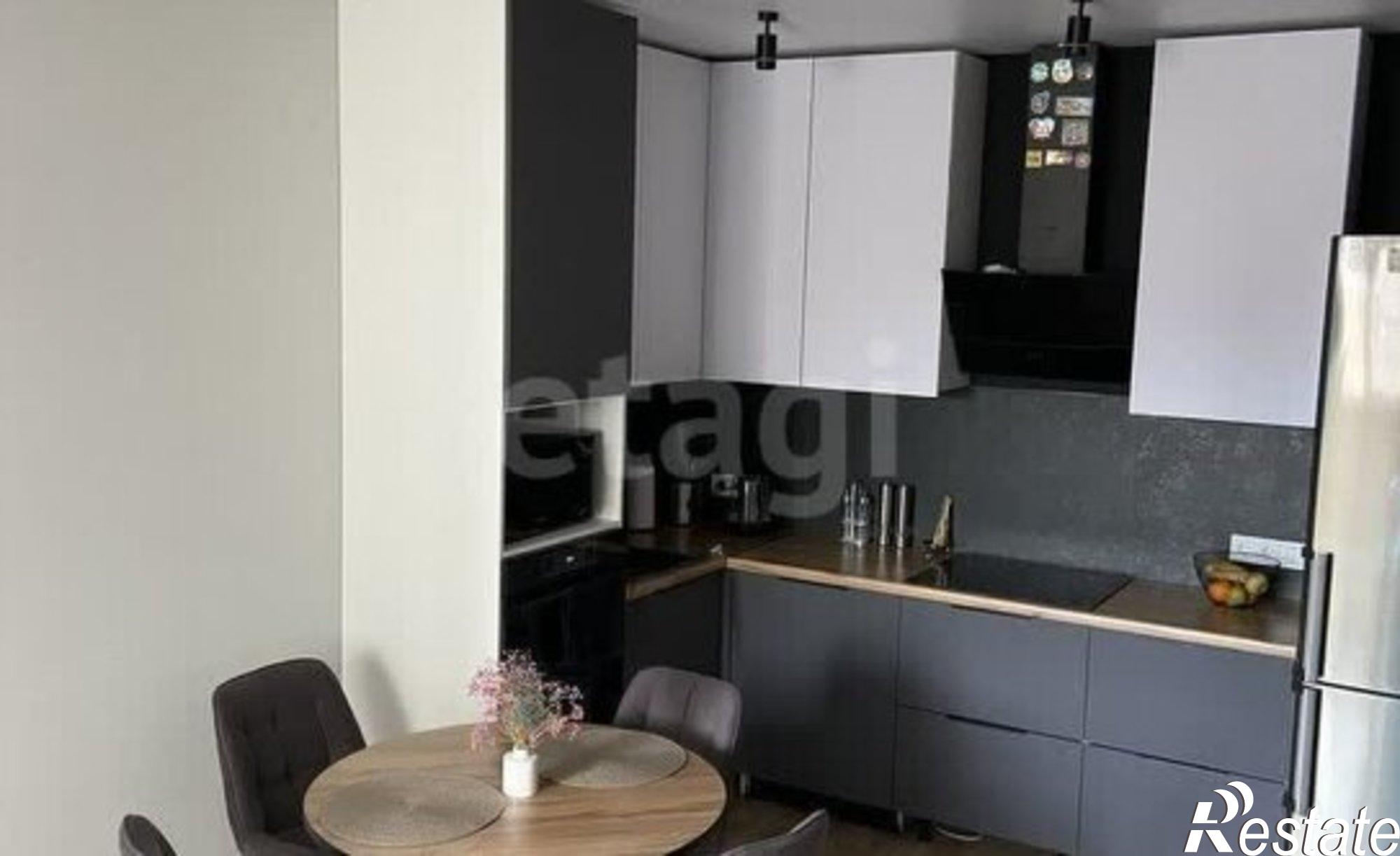 Купить квартиру за 9 900 000 рублей на ул Водопьянова, 19