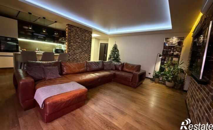 3-комн квартира улица Мира, 68,  д. 68