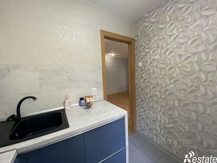 3-комн квартира улица Чернова, 20,  д. 20