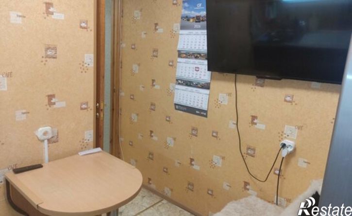 1-комн квартира улица Космонавтов, 3,  д. 3
