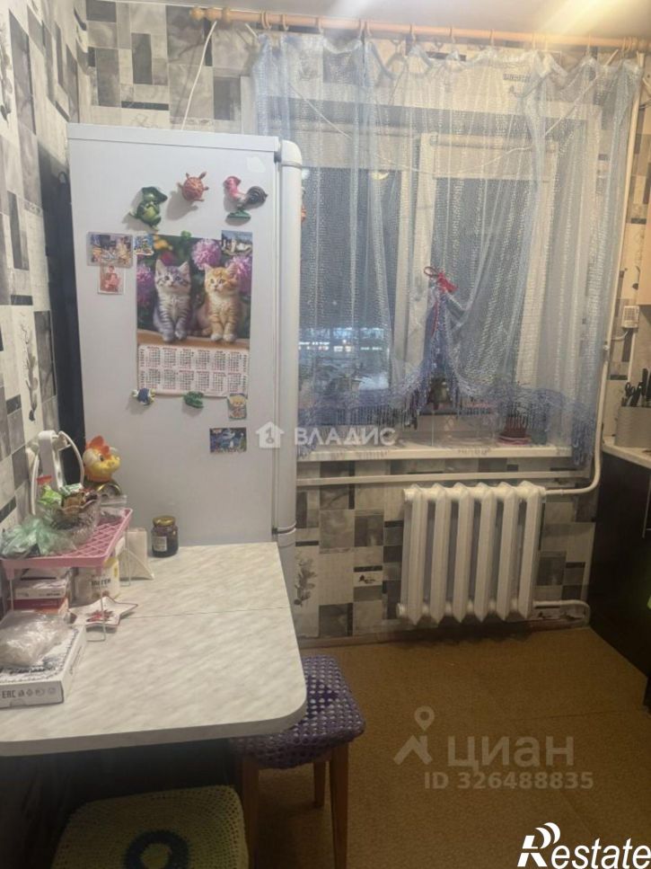 2-комн квартира улица Борисова, 8,  д. 8