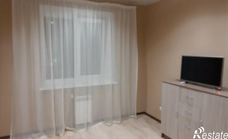 2-комн квартира улица Куратова, 76,  д. 76