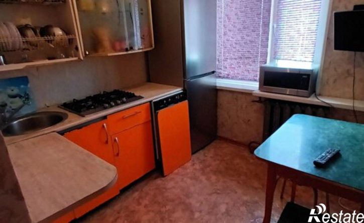 3-комн квартира микрорайон Верхний Чов, 62