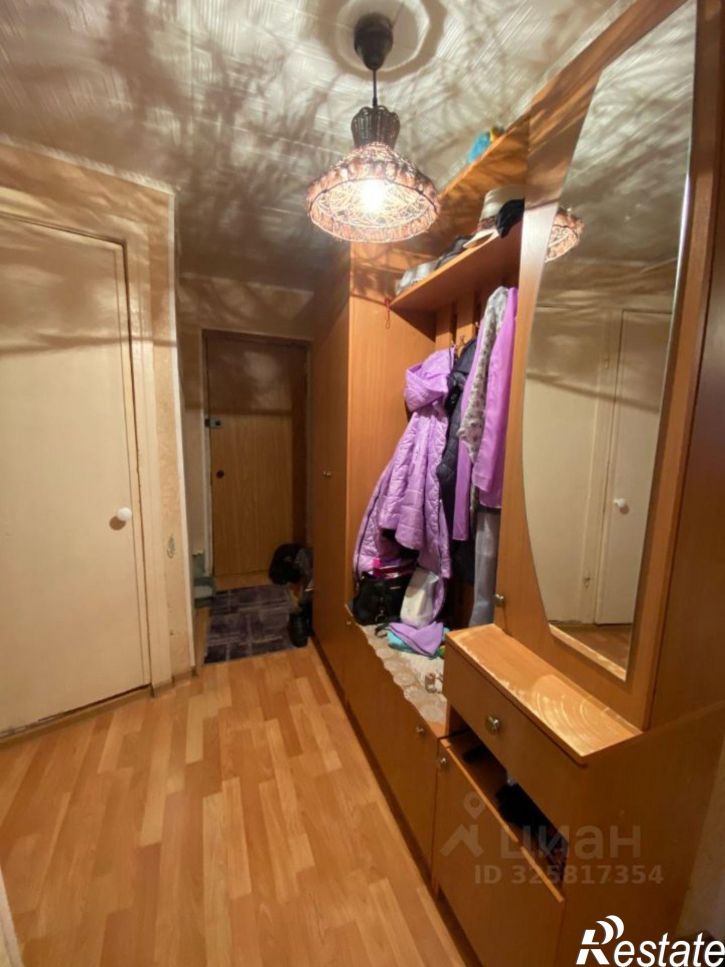 2-комн квартира улица Комарова, 8,  д. 8