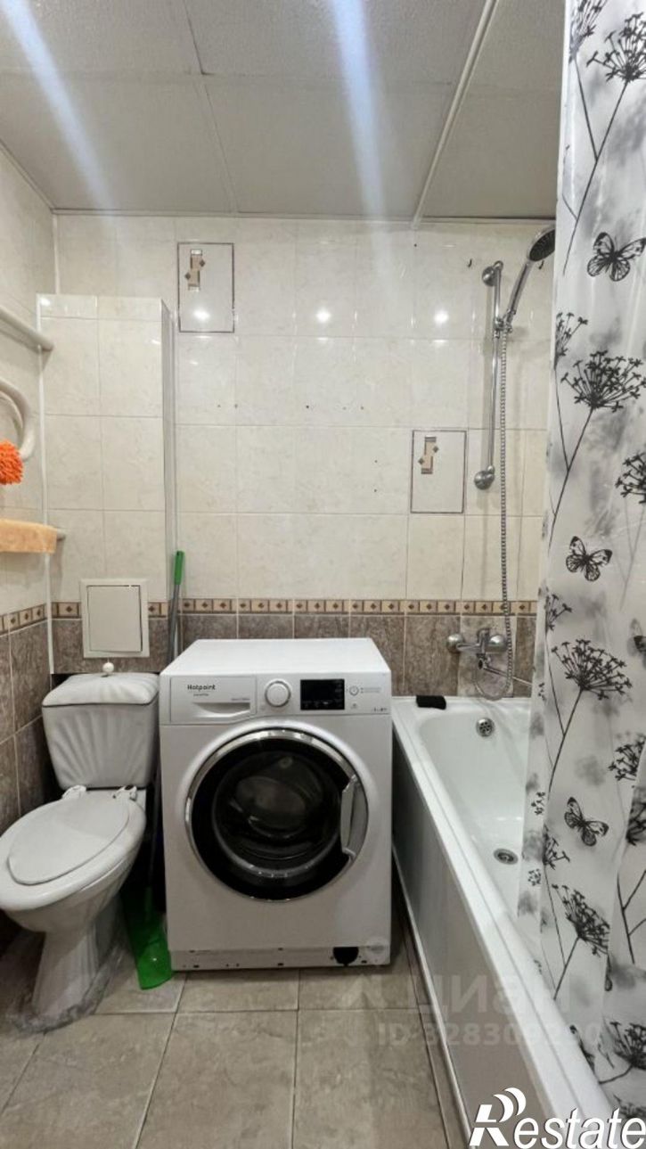 2-комн квартира улица Комарова, 18,  д. 18