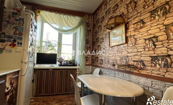 4-комн квартира Ручейная улица, 17,  д. 17