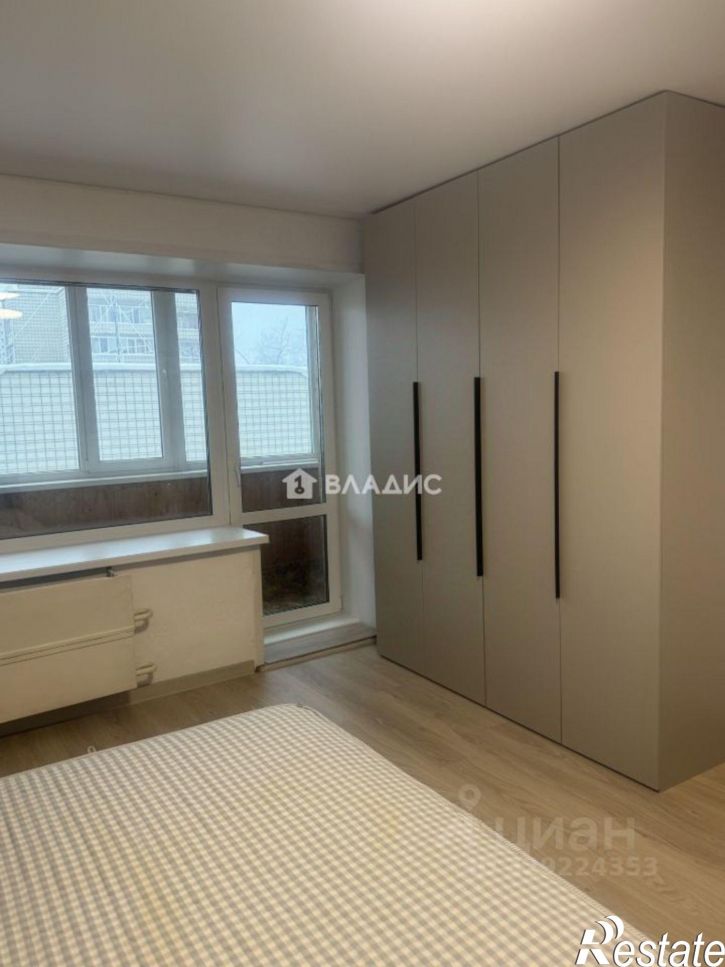 1-комн квартира улица Куратова, 79,  д. 79